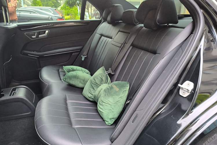 Used Mercedes-Benz E-Class 2015 Restyled E 260 L Sport Edition Left Rear Seat