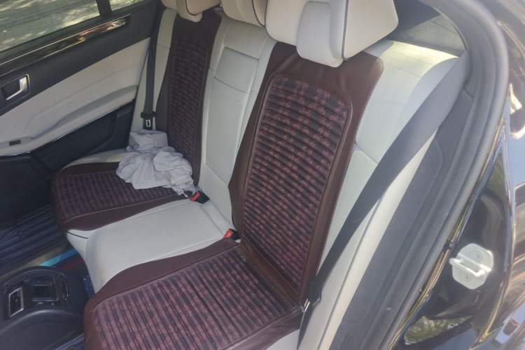 Used Mercedes-Benz E-Class 2015 Restyled E 260 L Sport Edition Left Rear Seat