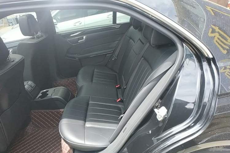 Used Mercedes-Benz E-Class 2015 Revised E 180 L Sport Edition Left Rear Seat