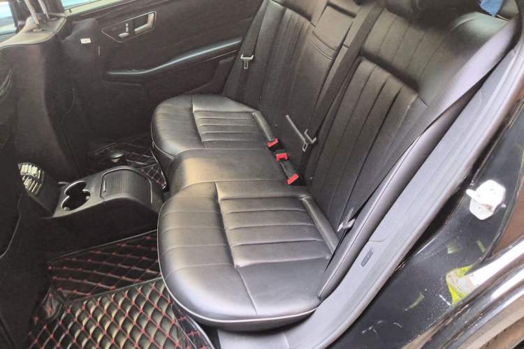 Used Mercedes-Benz E-Class 2015 Restyled E 260 L Sport Edition Left Rear Seat