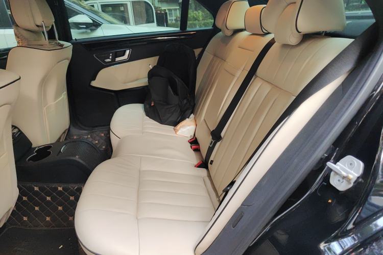 Used Mercedes-Benz E-Class 2015 Facelift E 260 L Luxury Edition Left Rear Seat