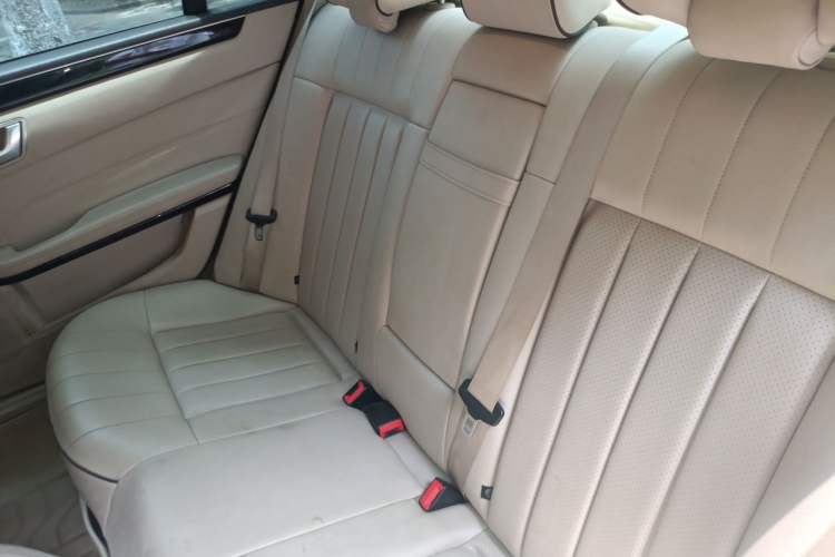 Used Mercedes-Benz E-Class 2015 E 260 L Sport Edition Left Rear Seat