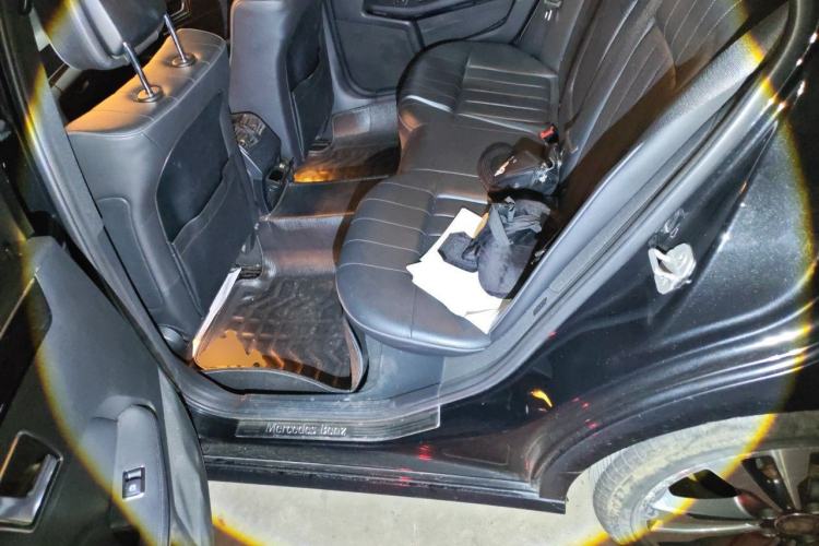 Used Mercedes-Benz E-Class 2015 E 200 L Sport Edition Left Rear Seat