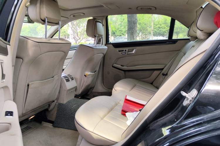 Used Mercedes-Benz E-Class 2015 E 260 L Sport Edition Left Rear Seat