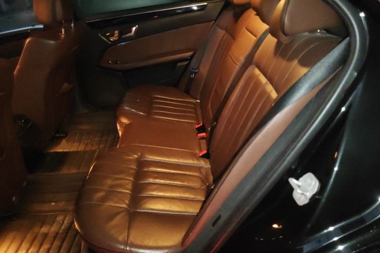 Used Mercedes-Benz E-Class 2015 E 260 L Sport Luxury Model Left Rear Seat