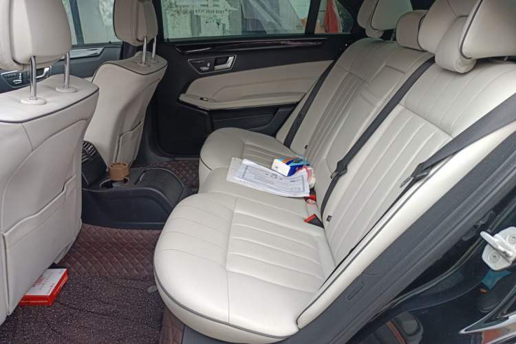 Used Mercedes-Benz E-Class 2015 E 260 L Sport Edition Left Rear Seat
