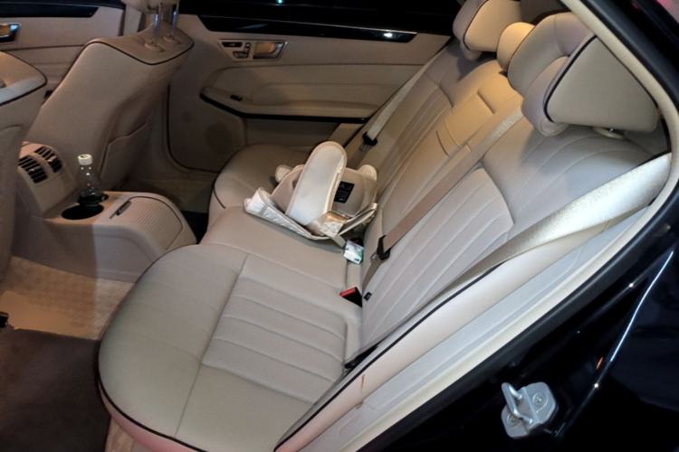 Used Mercedes-Benz E-Class 2015 Restyled E 260 L Sport Edition Left Rear Seat