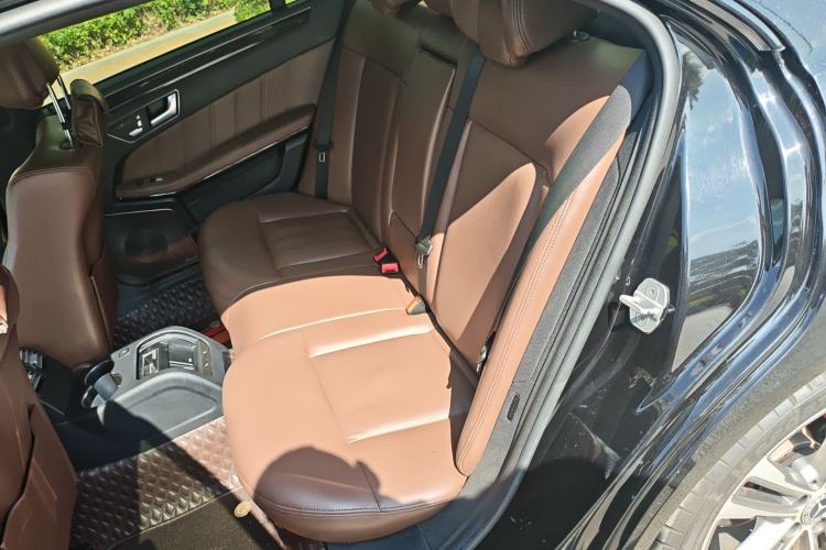 Used Mercedes-Benz E-Class 2015 E 320 L Sport 4MATIC Left Rear Seat