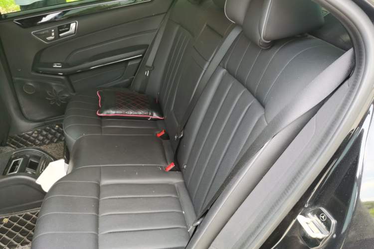 Used Mercedes-Benz E-Class 2015 Restyled E 260 L Sport Edition Left Rear Seat