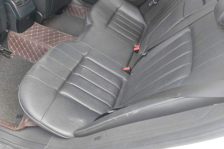 Used Mercedes-Benz E-Class 2015 E 200 L Left Rear Seat