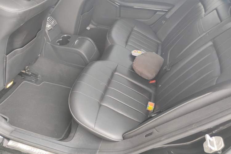 Used Mercedes-Benz E-Class 2015 Restyled E 260 L Sport Edition Left Rear Seat