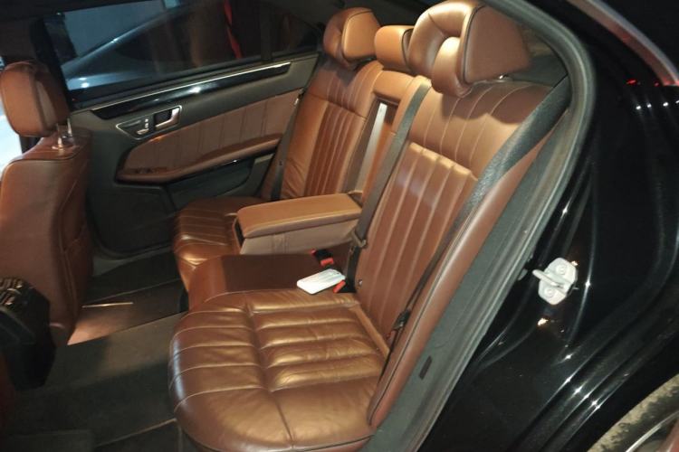Used Mercedes-Benz E-Class 2015 E 260 L Sport Luxury Model Left Rear Seat
