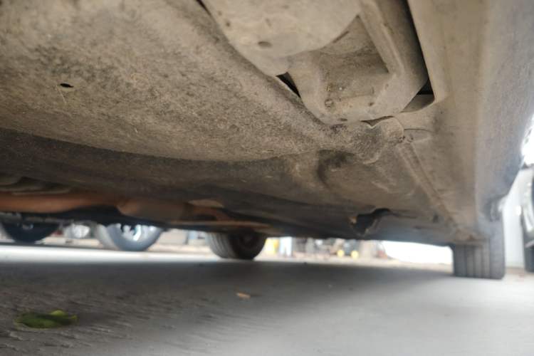 Used Mercedes-Benz E-Class 2015 Facelift E 200 L Left Side Sill