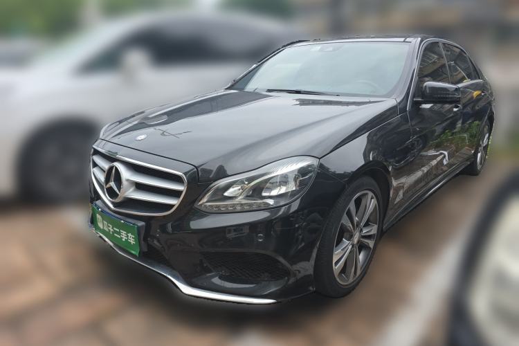 Used Mercedes-Benz E-Class 2015 E 260 L Sport & Fashion Model Guazi used car, China used car export, Used car for sale, Used Mercedes-Benz cars, Cheapest cars for sale