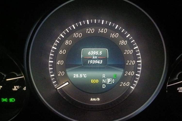 Used Mercedes-Benz E-Class 2015 Restyled E 260 L Sport Edition Odometer Close Up