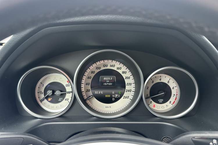 Used Mercedes-Benz E-Class 2015 Restyled E 260 L Sport Edition Odometer Close Up