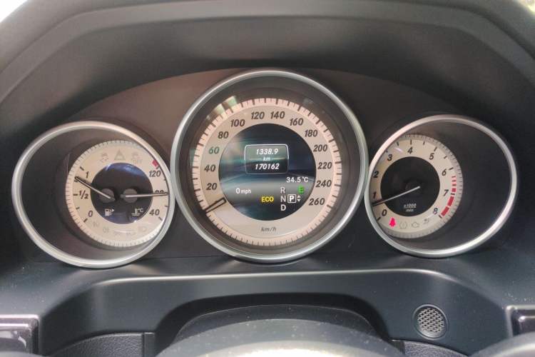 Used Mercedes-Benz E-Class 2015 Restyled E 260 L Sport Edition Odometer Close Up