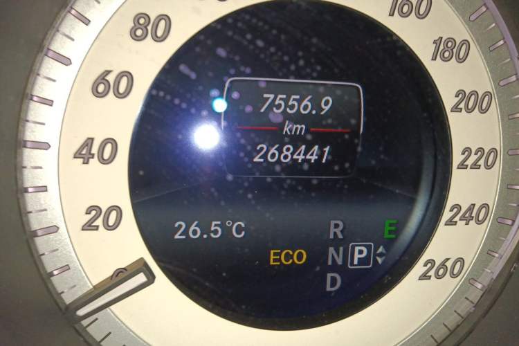 Used Mercedes-Benz E-Class 2015 E 200 L Sport Edition Odometer Close Up