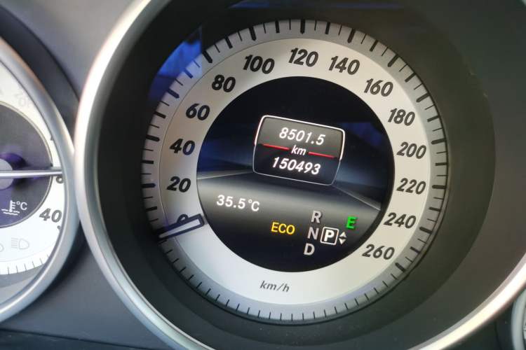 Used Mercedes-Benz E-Class 2015 Revised E 260 L Sporty and Stylish Edition Odometer Close Up