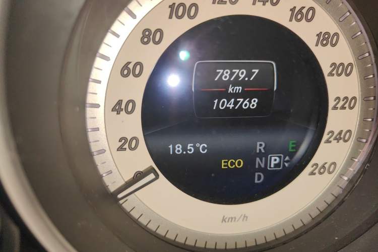 Used Mercedes-Benz E-Class 2015 Restyled E 260 L Sport Edition Odometer Close Up