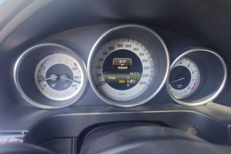 Used Mercedes-Benz E-Class 2015 Restyled E 260 L Sport Edition Odometer Close Up