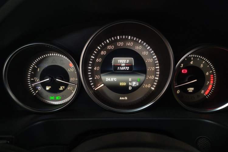 Used Mercedes-Benz E-Class 2015 Facelift E 200 L Sport Edition Odometer Close Up