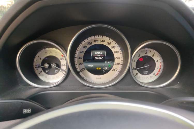 Used Mercedes-Benz E-Class 2015 Restyled E 260 L Sport Edition Odometer Close Up