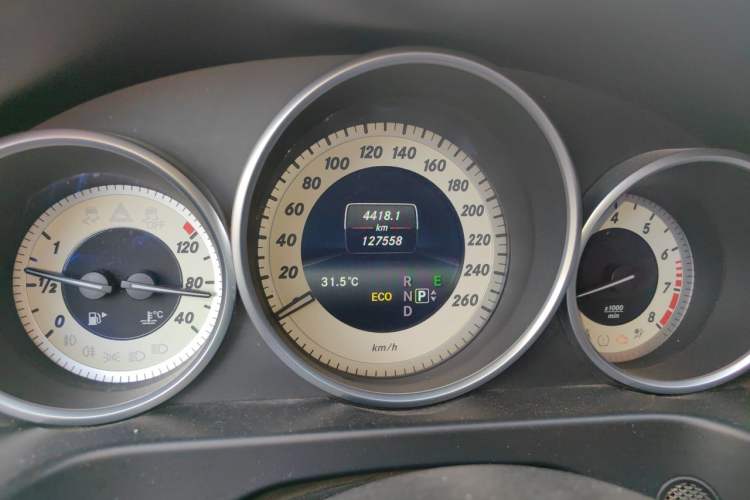 Used Mercedes-Benz E-Class 2015 Restyled E 260 L Sport Edition Odometer Close Up
