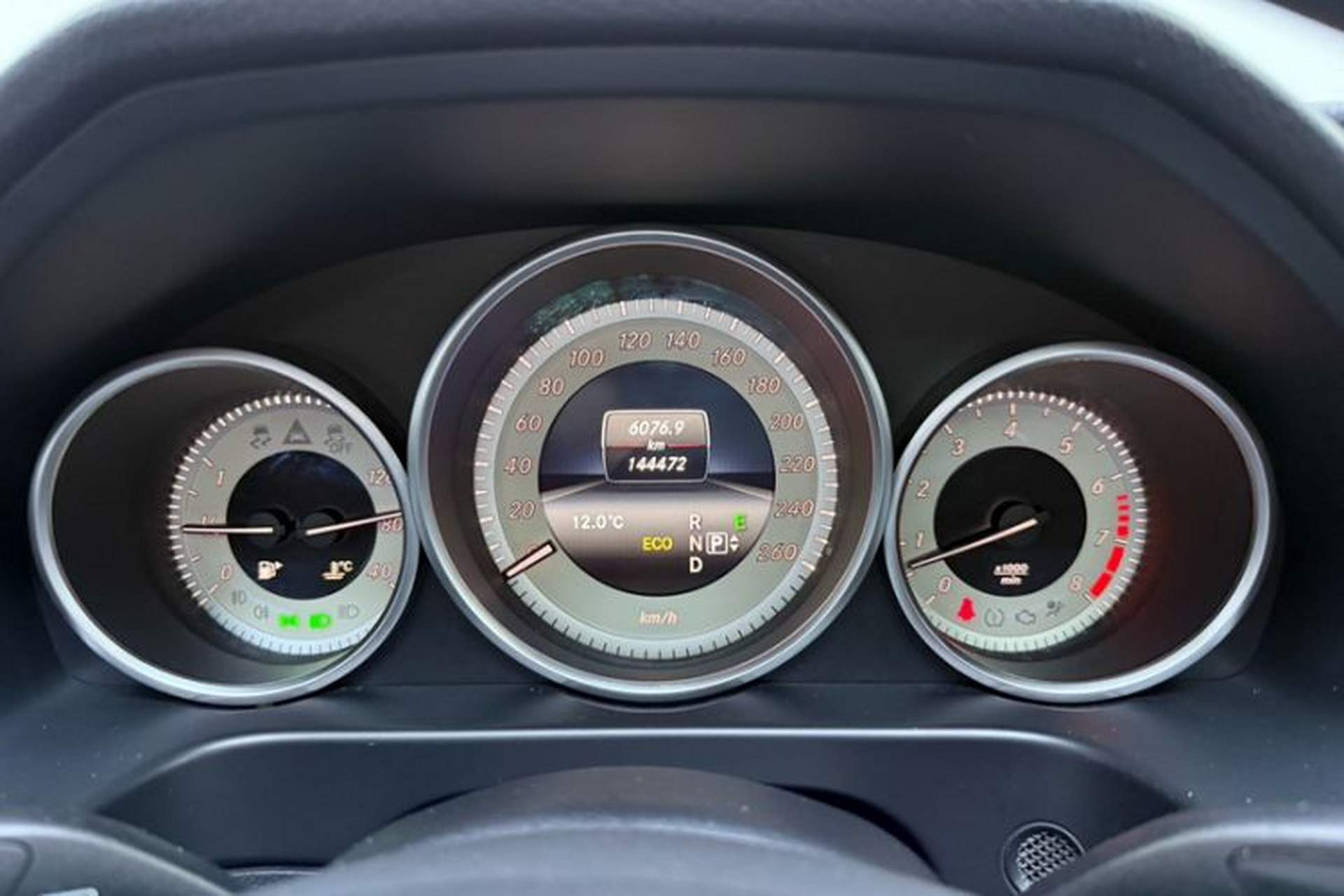 Used Mercedes-Benz E-Class 2015 Revised E 180 L Sport Edition Odometer Close Up
