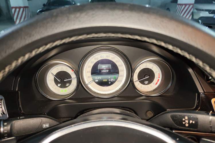 Used Mercedes-Benz E-Class 2015 E 260 L Sport Luxury Model Odometer Close Up