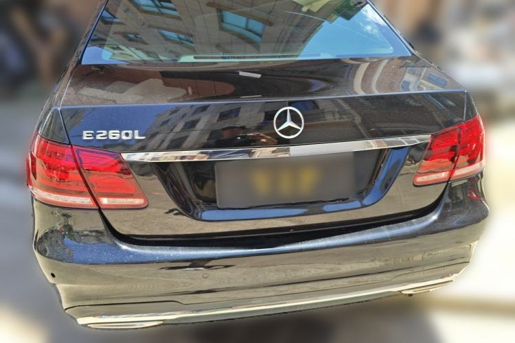 Used Mercedes-Benz E-Class 2015 Facelift E 200 L Rear