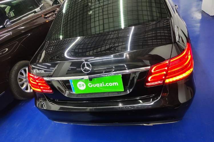 Used Mercedes-Benz E-Class 2015 Facelift E 200 L Rear