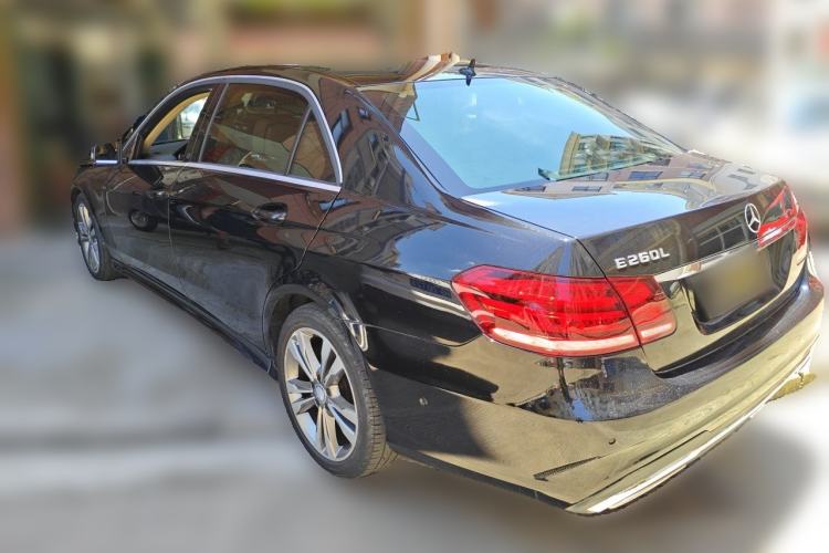 Used Mercedes-Benz E-Class 2015 Facelift E 200 L Rear Left 45 Deg
