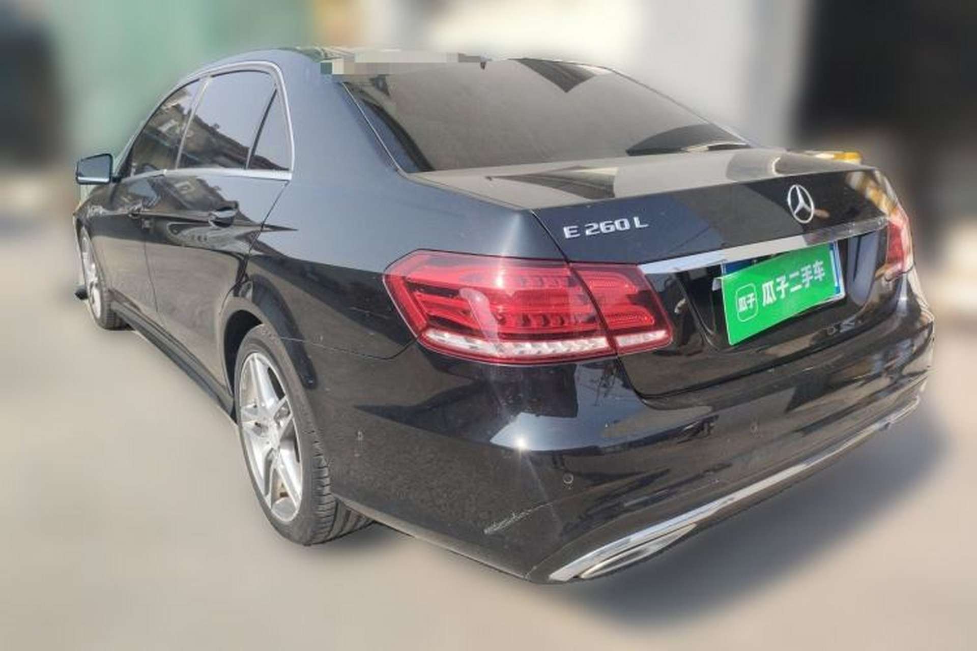 Used Mercedes-Benz E-Class 2015 E 260 L Sport & Fashion Model Rear Left 45 Deg