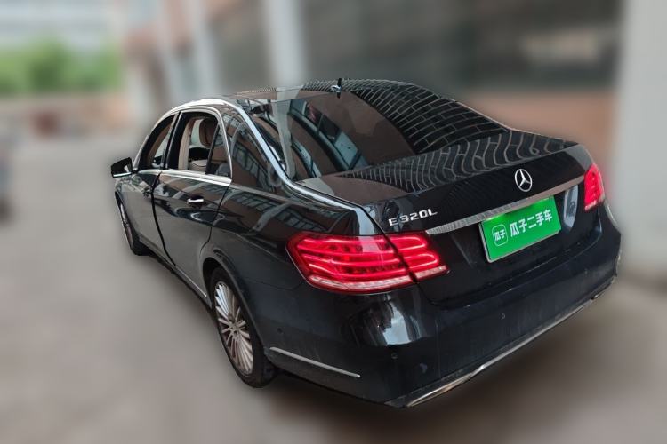 Used Mercedes-Benz E-Class 2015 E 260 L Rear Left 45 Deg