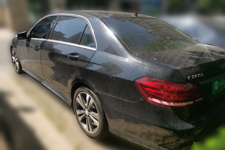 Used Mercedes-Benz E-Class 2015 Facelift E 200 L Sport Edition Rear Left 45 Deg