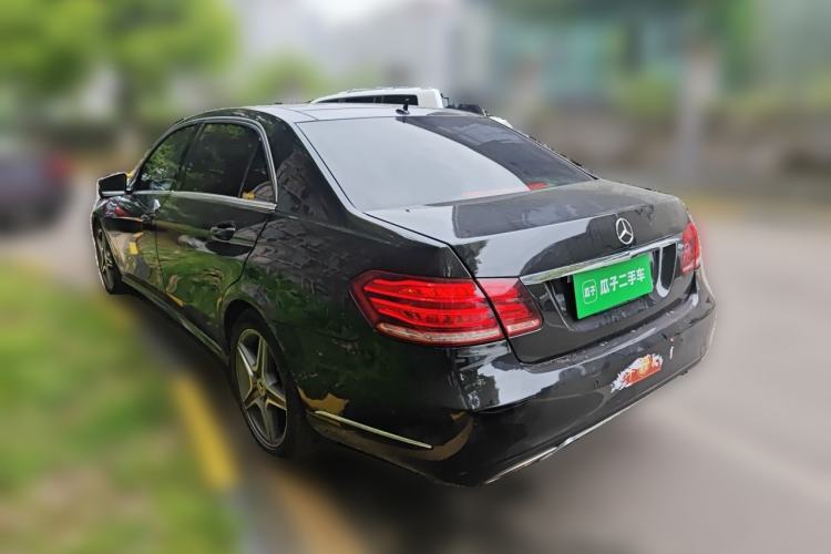 Used Mercedes-Benz E-Class 2015 E 260 L Rear Left 45 Deg