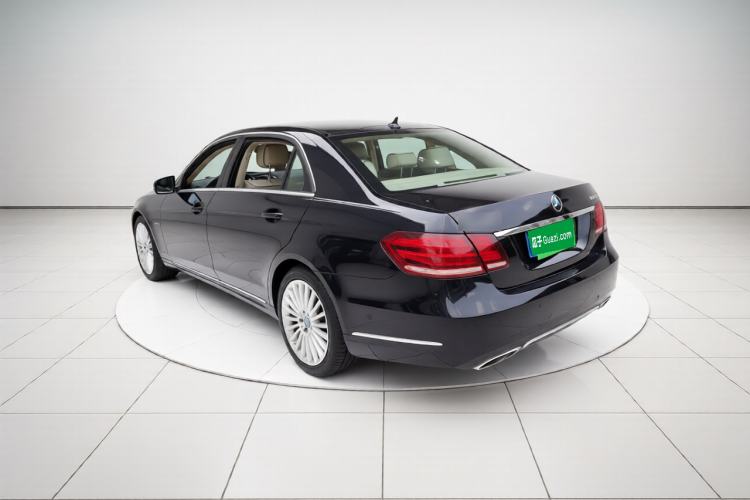 Used Mercedes-Benz E-Class 2015 E 200 L Rear Left 45 Deg