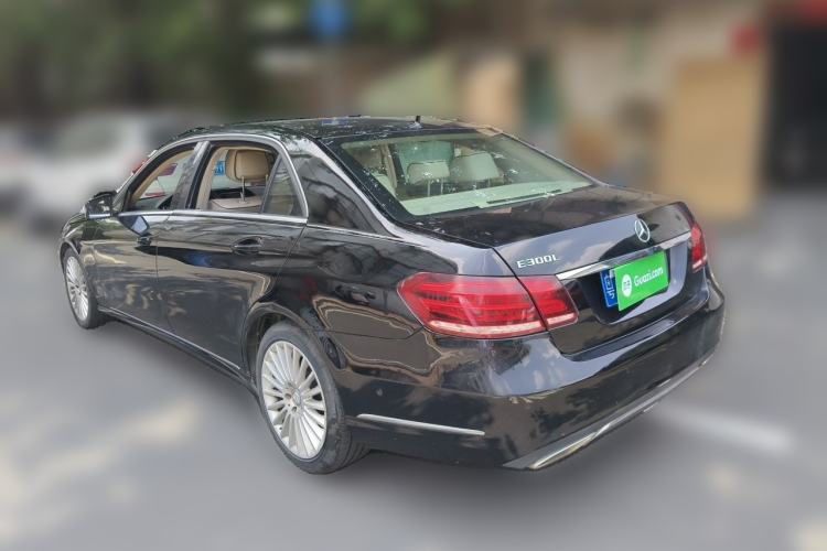 Used Mercedes-Benz E-Class 2015 E 200 L Rear Left 45 Deg