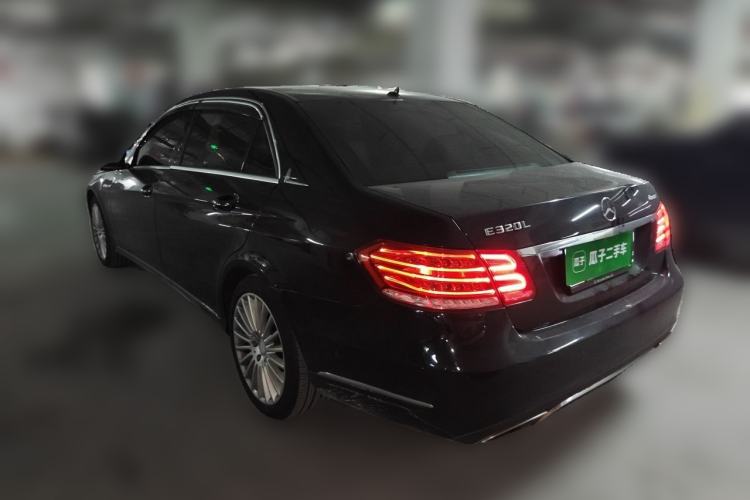 Used Mercedes-Benz E-Class 2015 E 200 L Rear Left 45 Deg