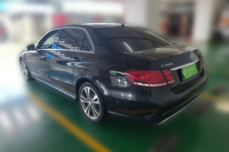Used Mercedes-Benz E-Class 2015 E 260 L Sport & Fashion Model Rear Left 45 Deg