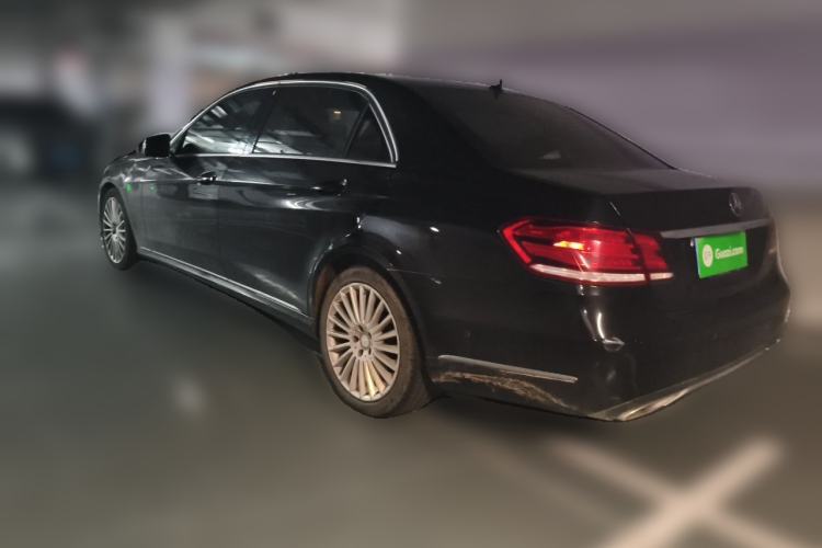 Used Mercedes-Benz E-Class 2015 Facelift E 200 L Rear Left 45 Deg