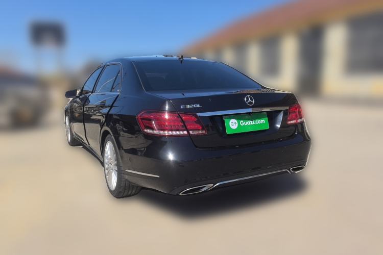 Used Mercedes-Benz E-Class 2015 Facelift E 200 L Rear Left 45 Deg