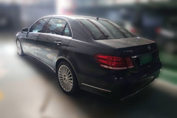 Used Mercedes-Benz E-Class 2015 E 200 L Rear Left 45 Deg