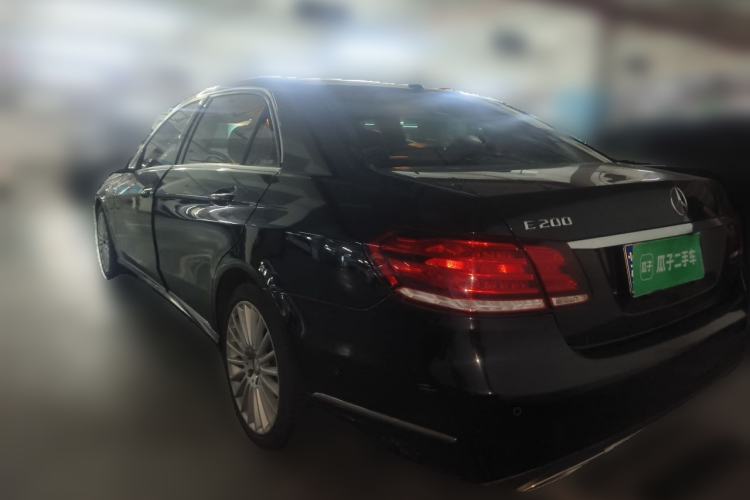 Used Mercedes-Benz E-Class 2015 Facelift E 200 L Rear Left 45 Deg
