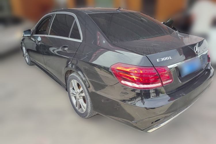 Used Mercedes-Benz E-Class 2015 E 260 L Sport Edition Rear Left 45 Deg