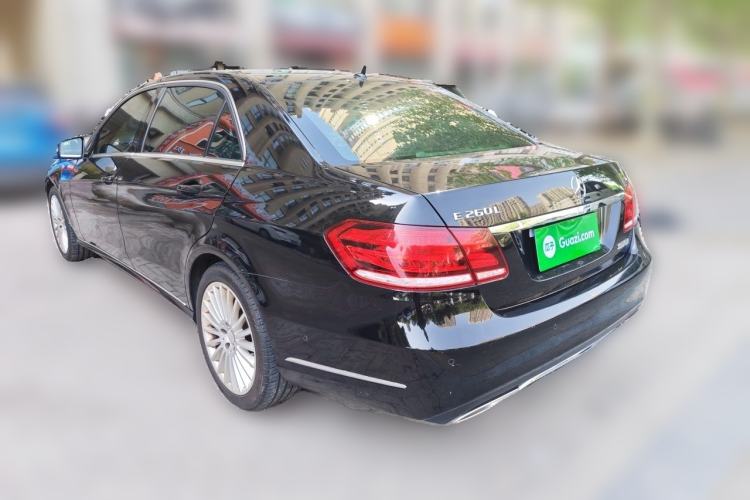 Used Mercedes-Benz E-Class 2015 Facelift E 200 L Rear Left 45 Deg