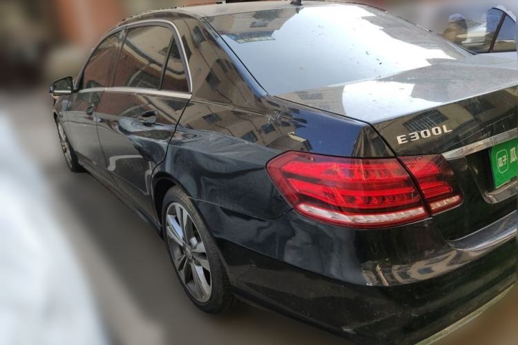 Used Mercedes-Benz E-Class 2015 E 260 L Sport Edition Rear Left 45 Deg