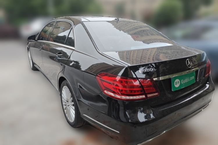 Used Mercedes-Benz E-Class 2015 E 200 L Rear Left 45 Deg