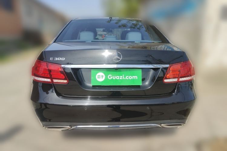 Used Mercedes-Benz E-Class 2015 Facelift E 200 L Rear